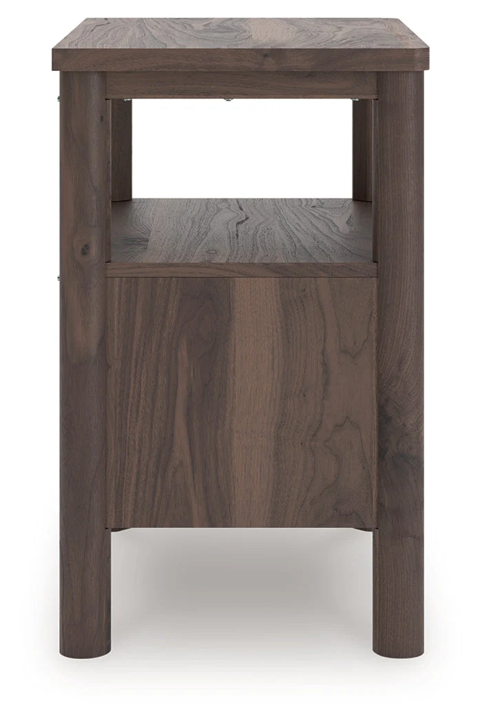 Pamytta Brown King Panel Bed, Dresser, Mirror and Nightstand (Online Special Price) - Image 19