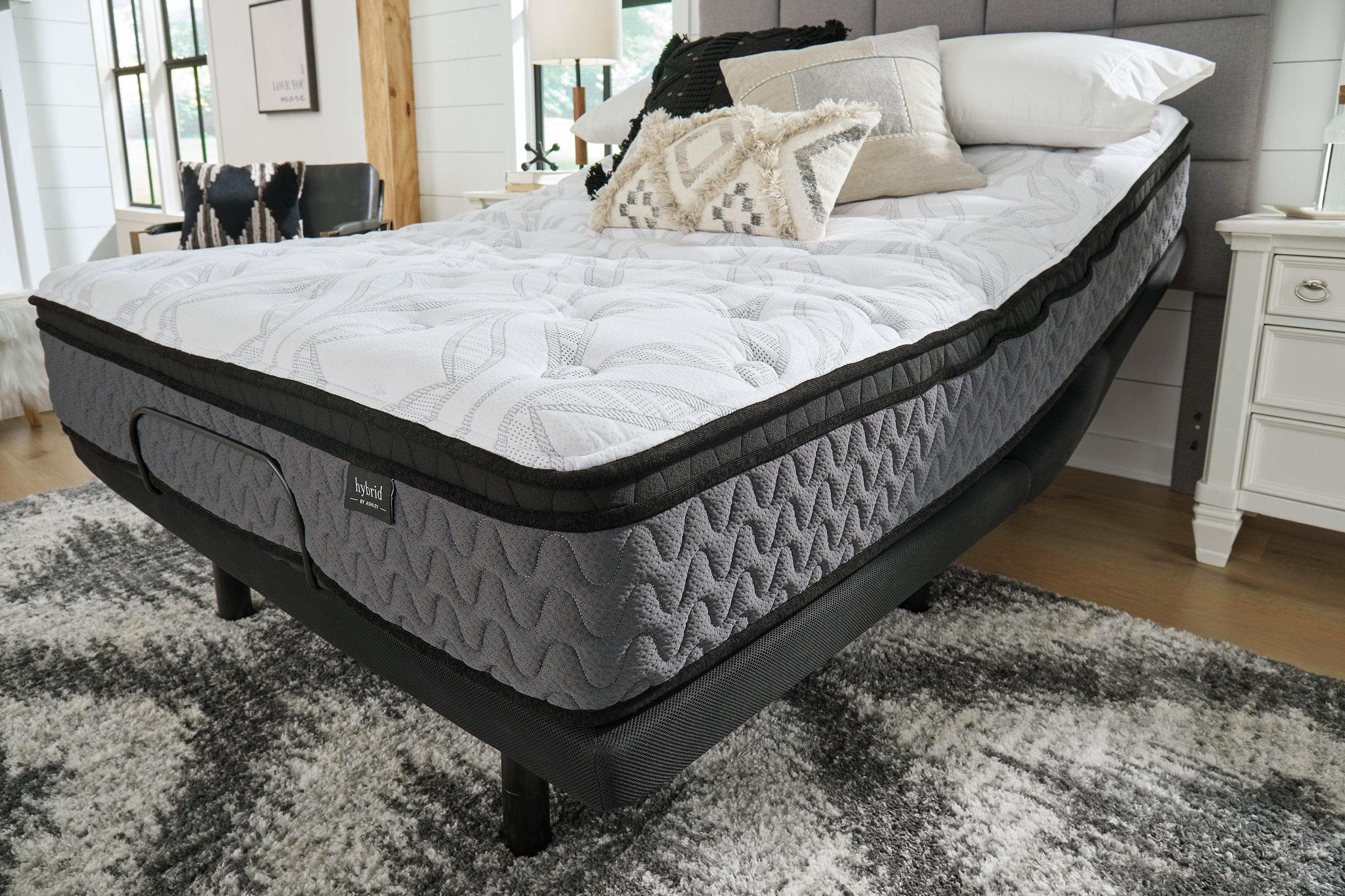 Pocketed Hybrid 12 Inch Medium Mattress - Image 7
