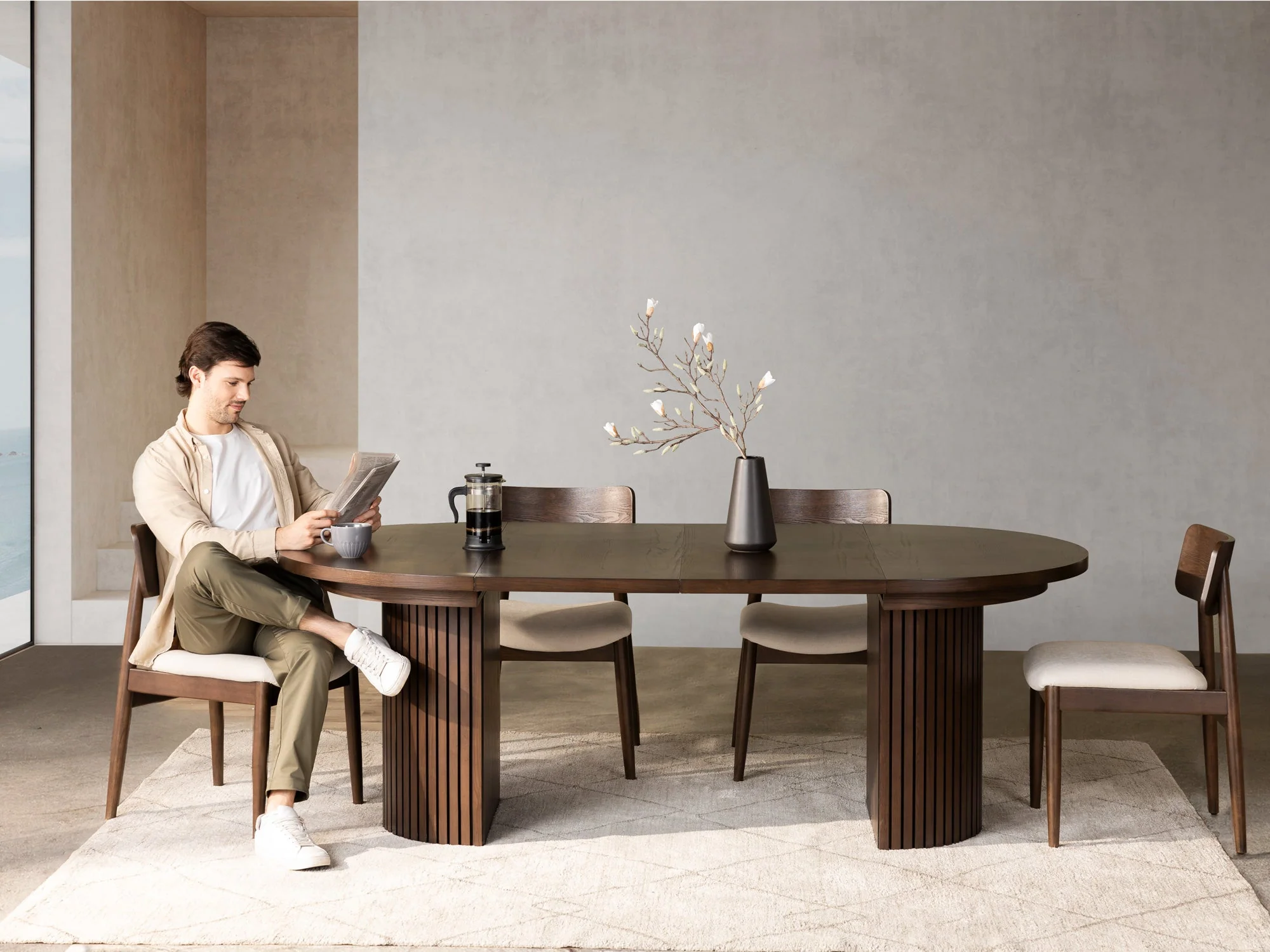 Transformer Round Dining Set - The Family - Image 10