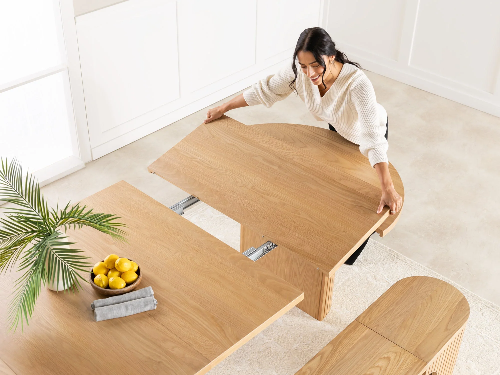 Transformer Round Dining Set - The Gathering - Image 52