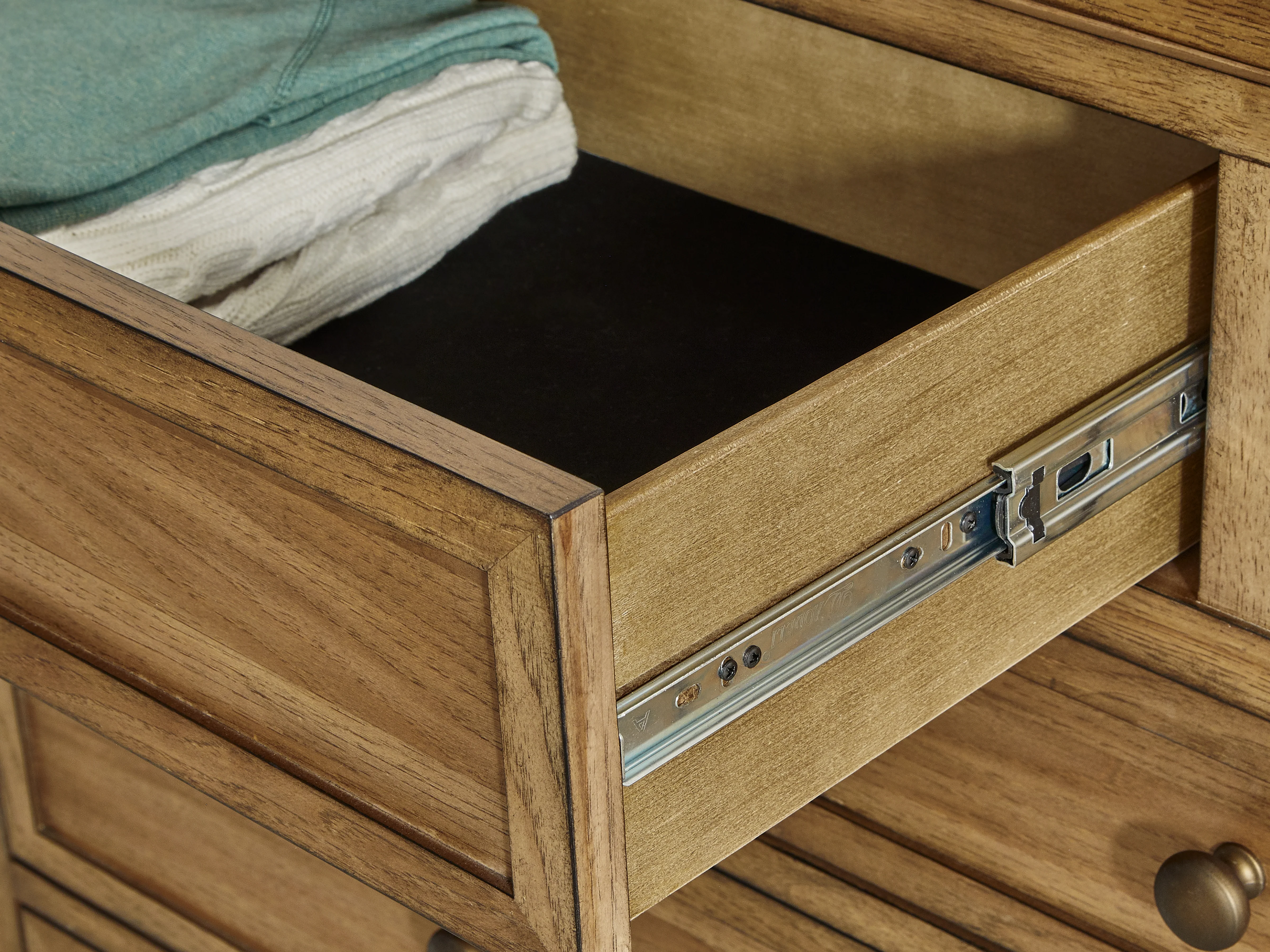 Sharlance Brown Dresser and Mirror - Image 4