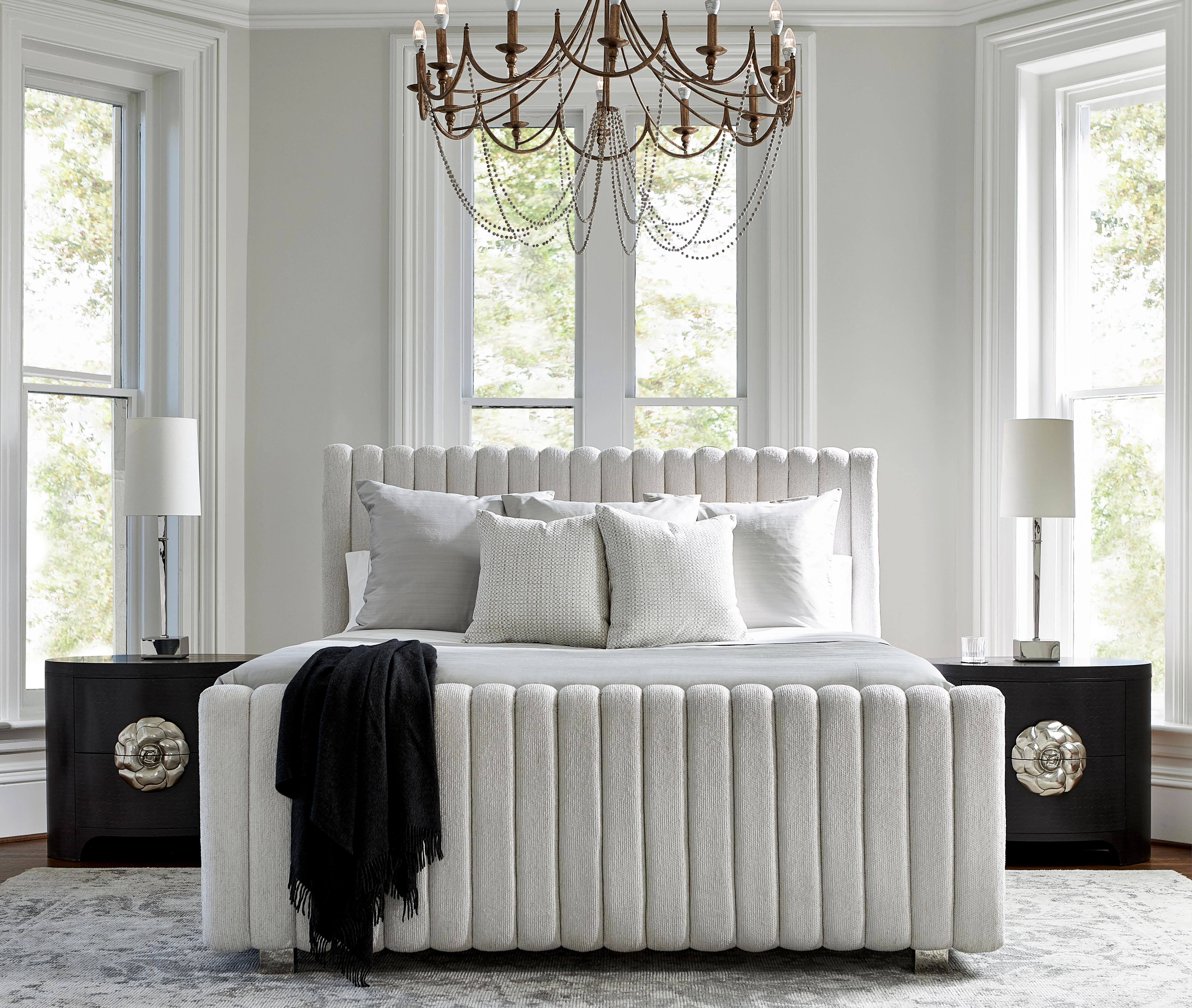 Silhouette White/Cream California King Panel Bed - Image 4