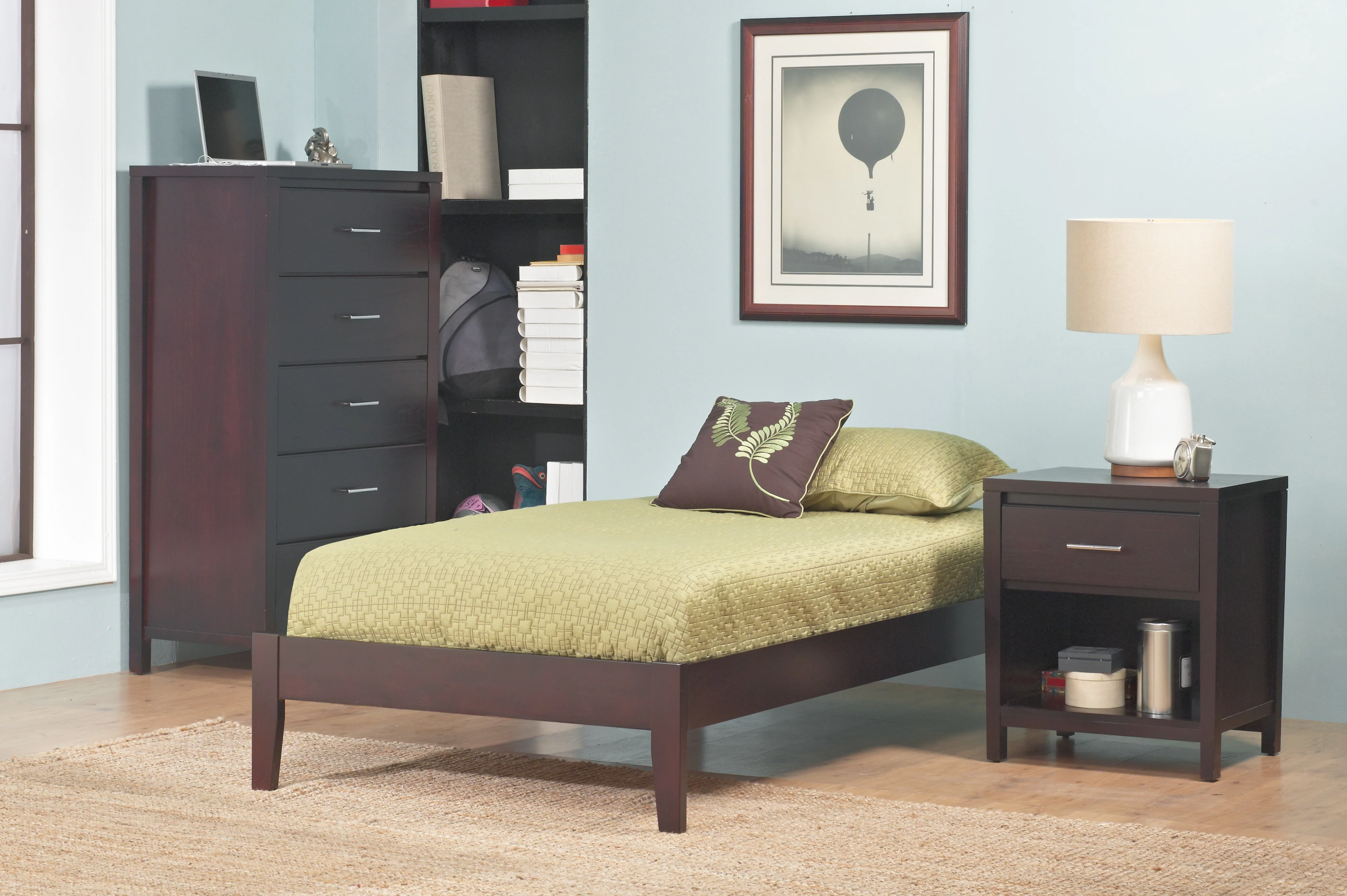 Simple Wood Twin Platform Bed in Espresso - Image 4