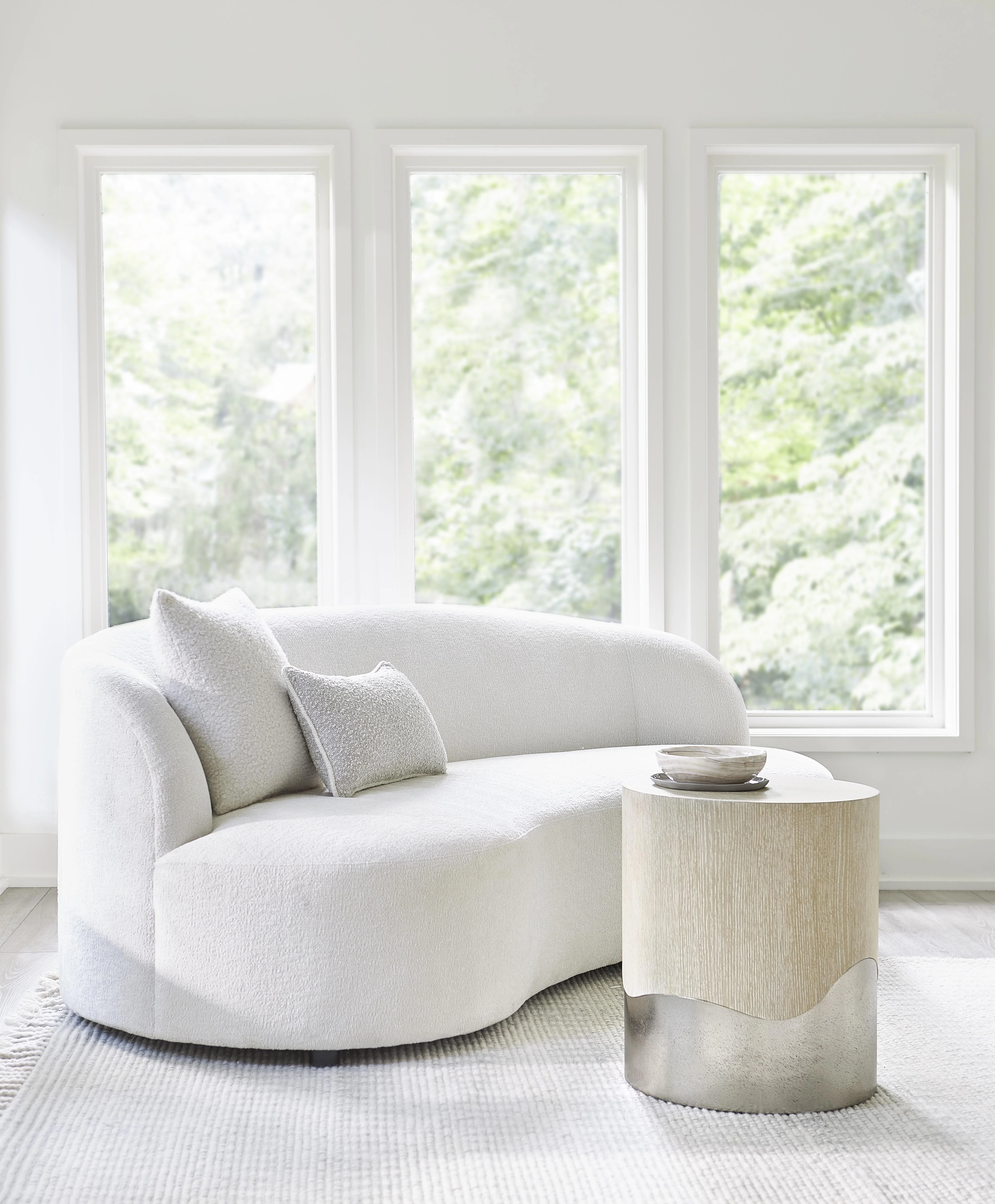 Solaria Raund Dune Accent Table - Image 5