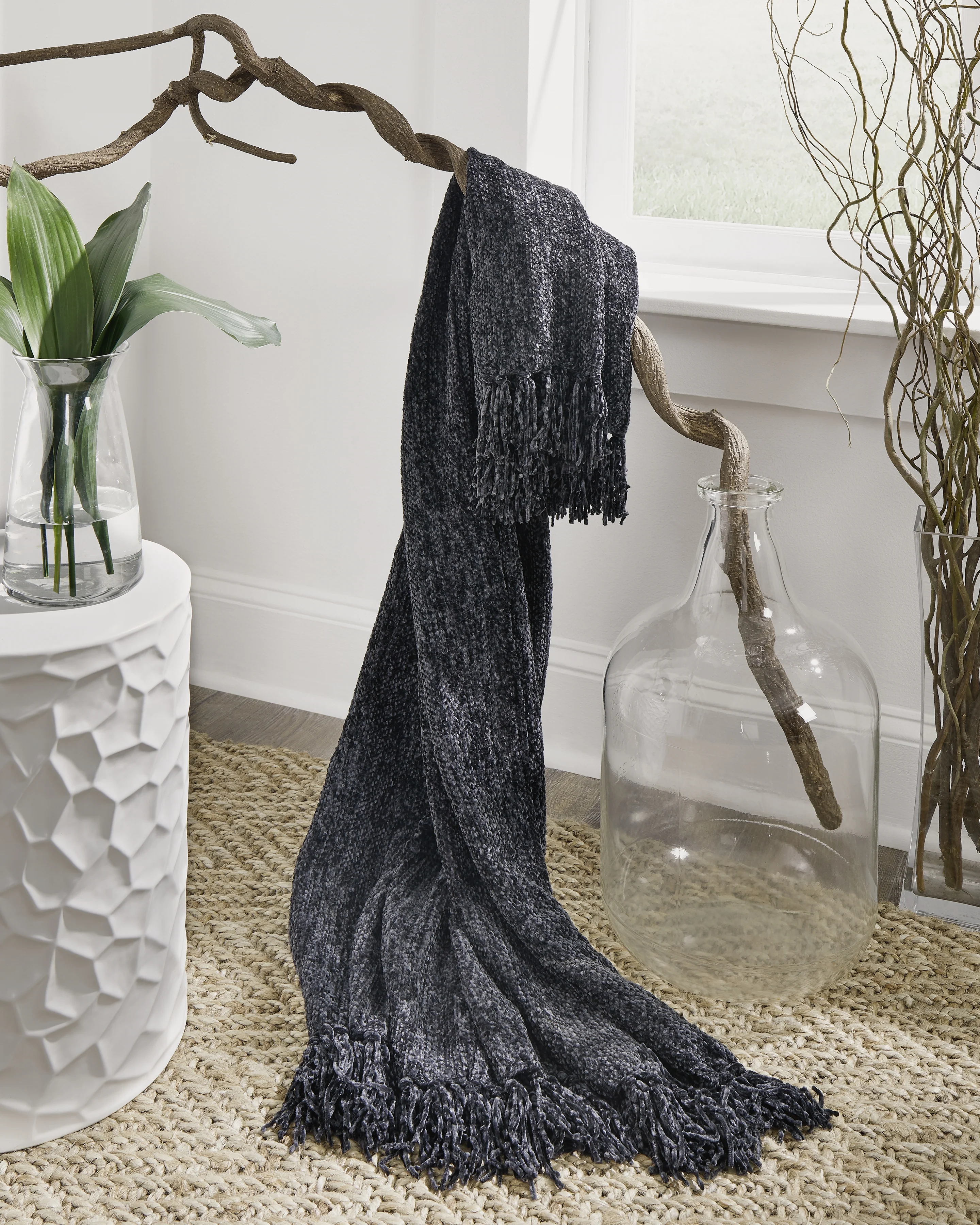 Tamish Black Throw - Image 2