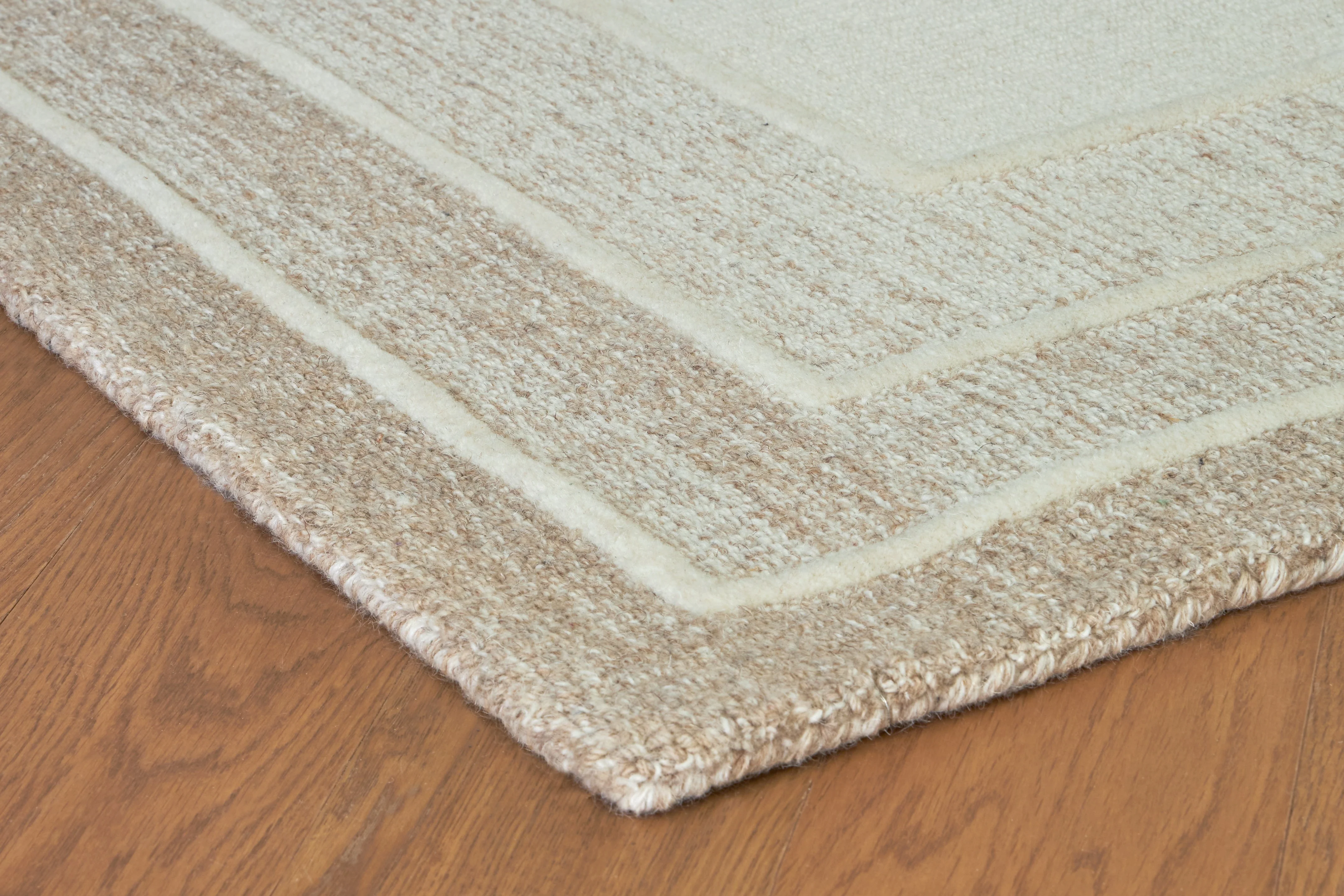 Teelgan Ivory/Tan Medium Rug (Online Special Price) - Image 4