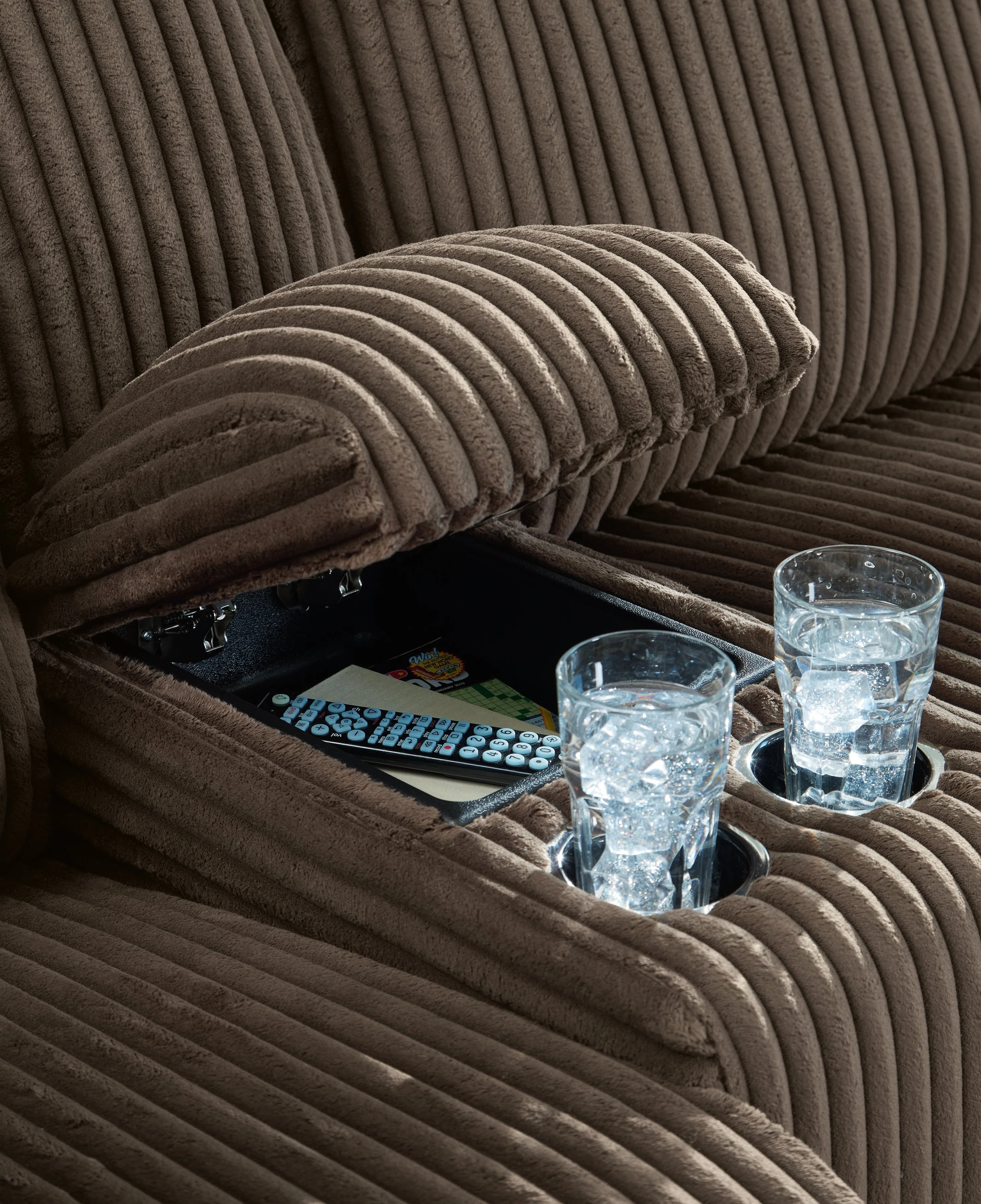 Top Tier Chocolate 6-Piece Reclining Sectional with LAF Chaise (Online Special Price) - Image 5