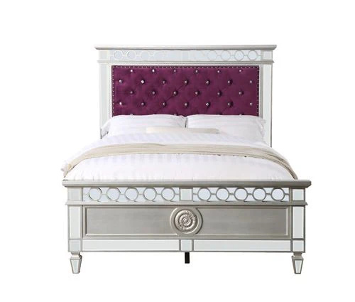 Varian Red Velvet Full Bed - Image 2