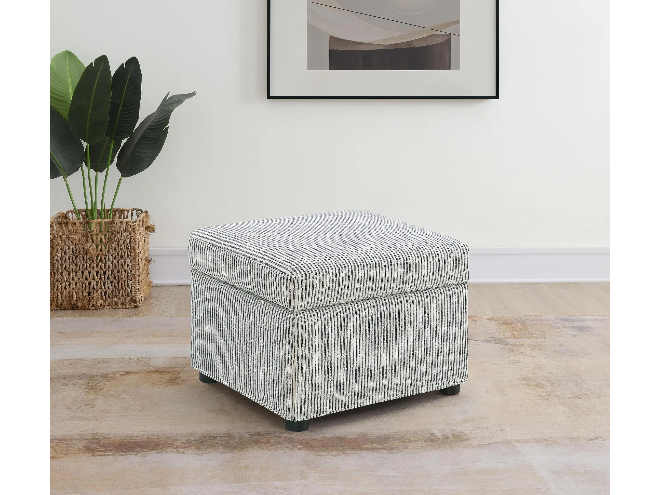 Winter Grey Upholstered Hydraulic Lift Top Storage Ottoman